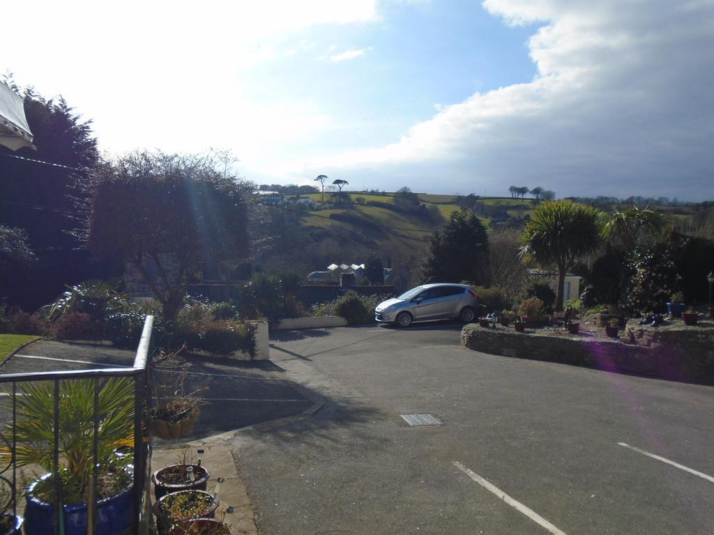 Mandalay Hotel Mevagissey Exterior photo